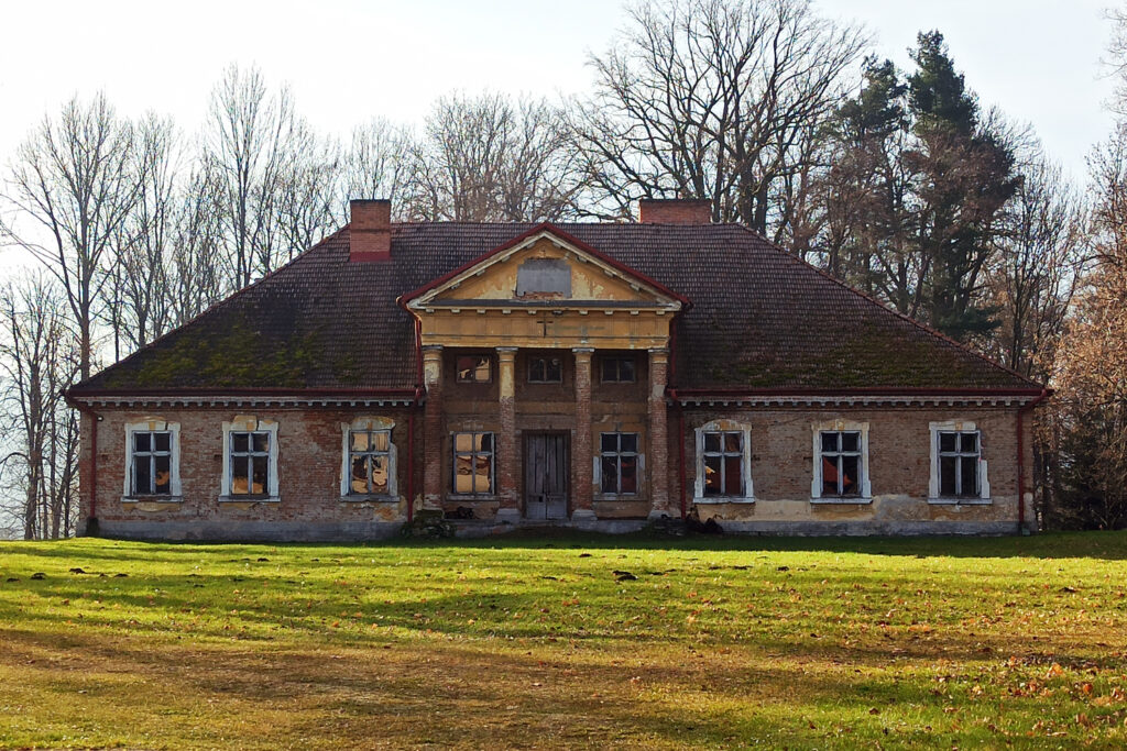 The Manor in Nienadowa